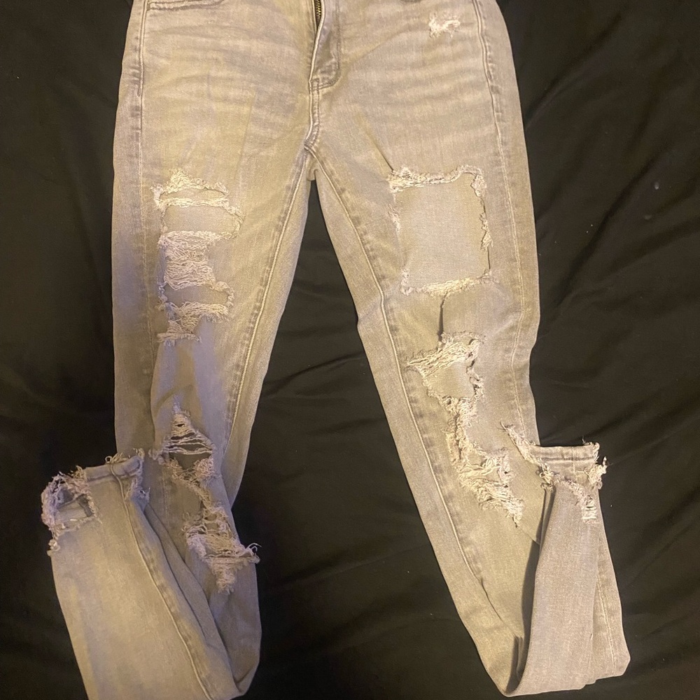 Distressed Gray American Eagle Women Jeans